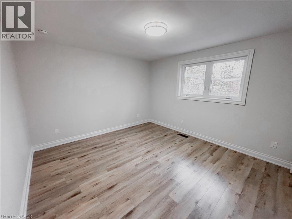 15 Westchester Place Unit# Upper, Kitchener, Ontario N2B 3M6 - Photo 13 - 40827999