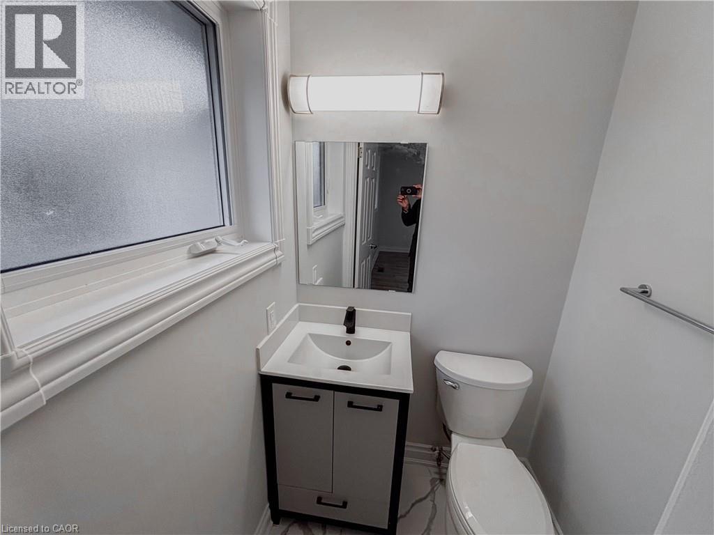 15 Westchester Place Unit# Upper, Kitchener, Ontario N2B 3M6 - Photo 16 - 40827999