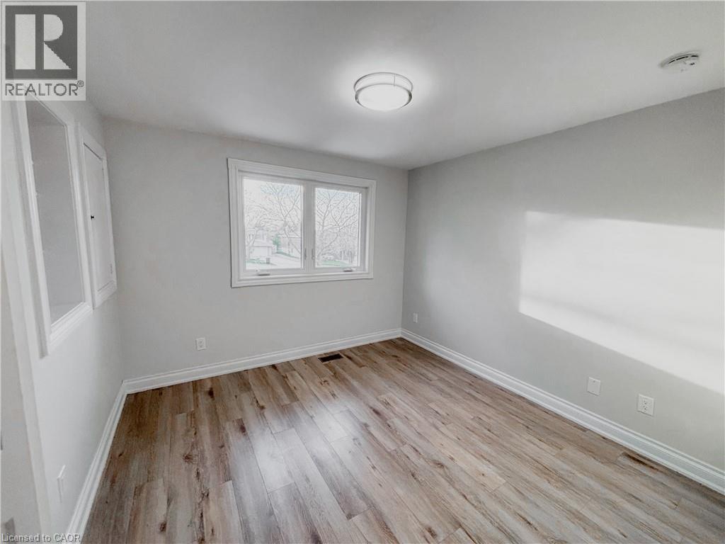 15 Westchester Place Unit# Upper, Kitchener, Ontario N2B 3M6 - Photo 7 - 40827999