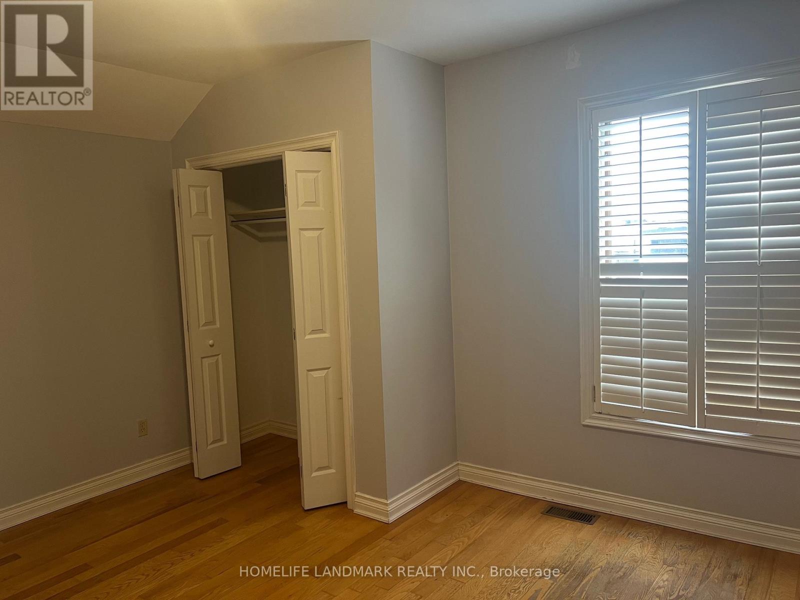 231 Clinton Street, Toronto, Ontario  M6G 2Y4 - Photo 12 - C13107898