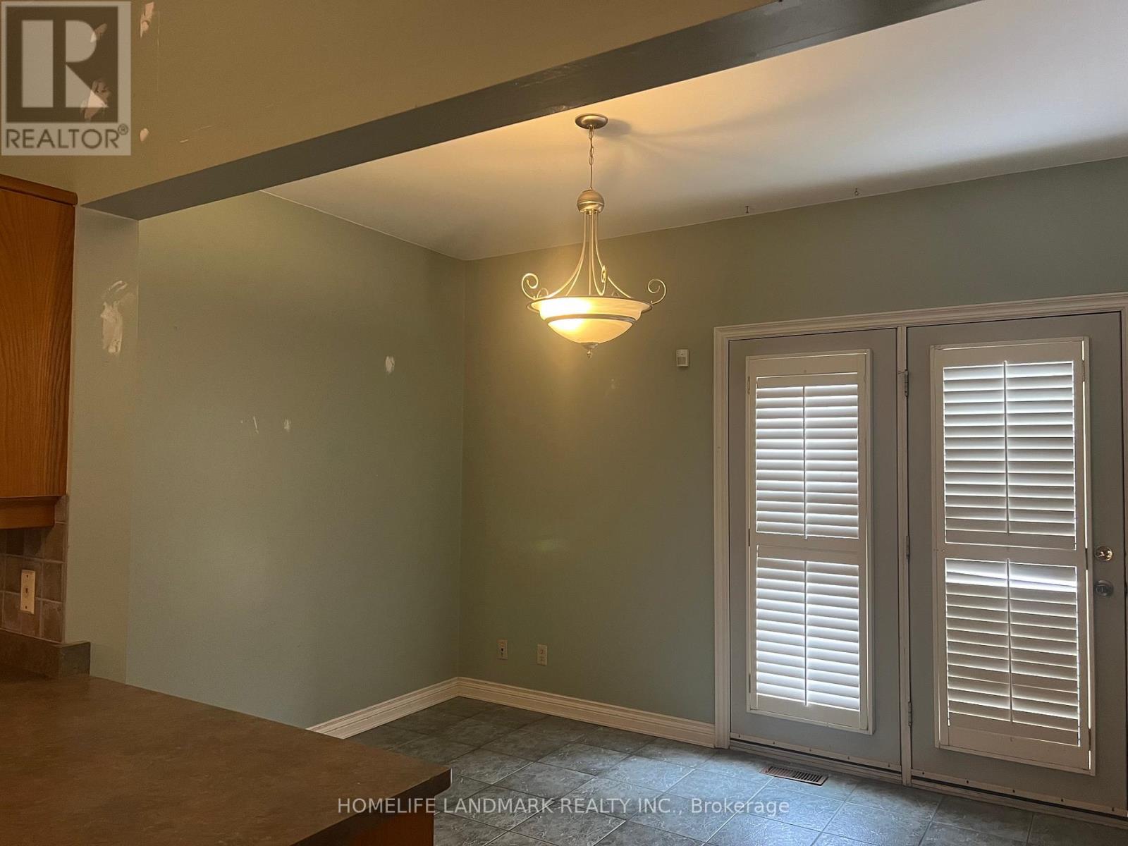 231 Clinton Street, Toronto, Ontario  M6G 2Y4 - Photo 13 - C13107898