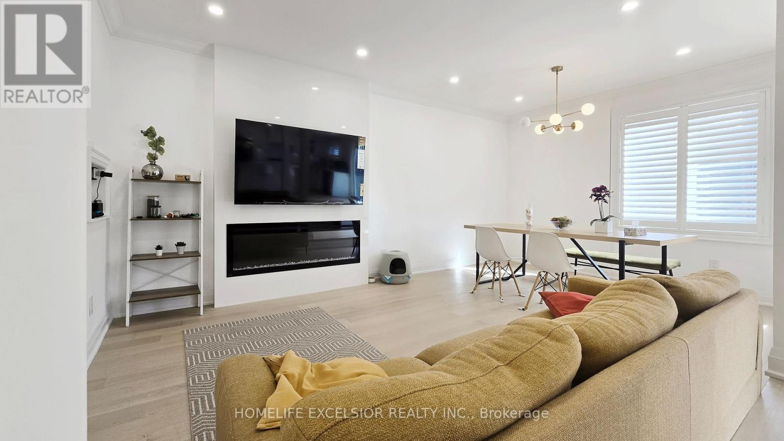 84 Jessica Gardens, Vaughan, Ontario  L4J 3G2 - Photo 6 - N13107896