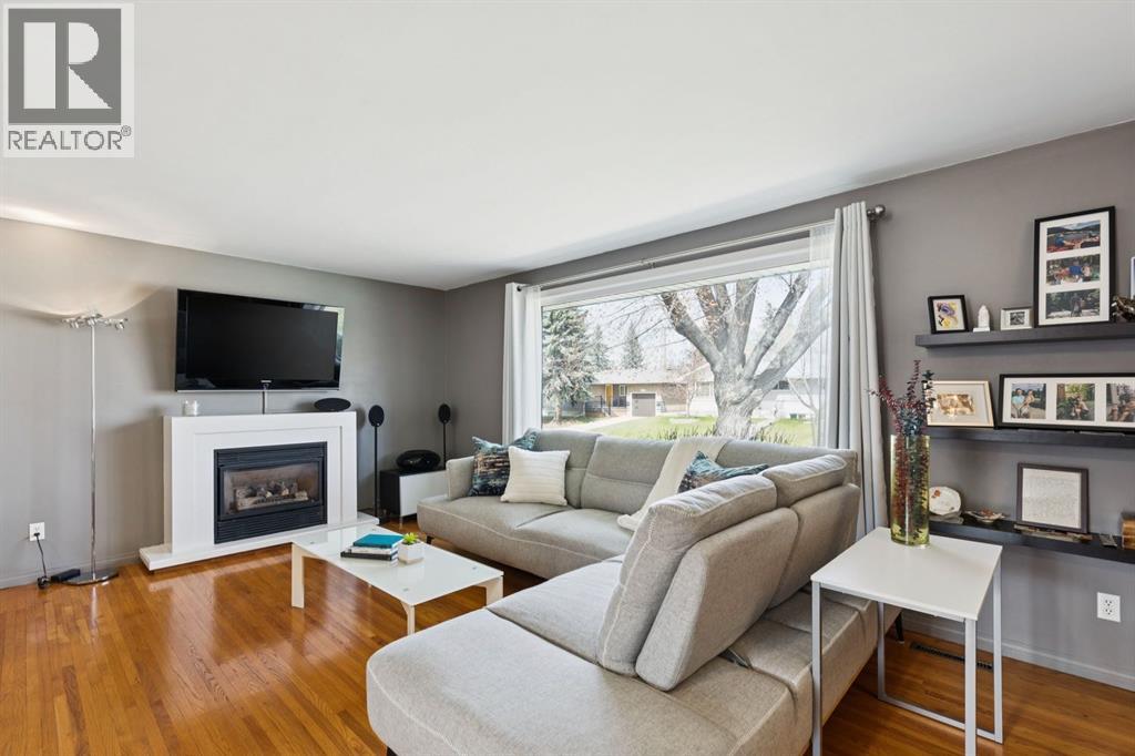 3215 Boulton Road NW, Calgary, Alberta  T2L 1M2 - Photo 7 - A2308281