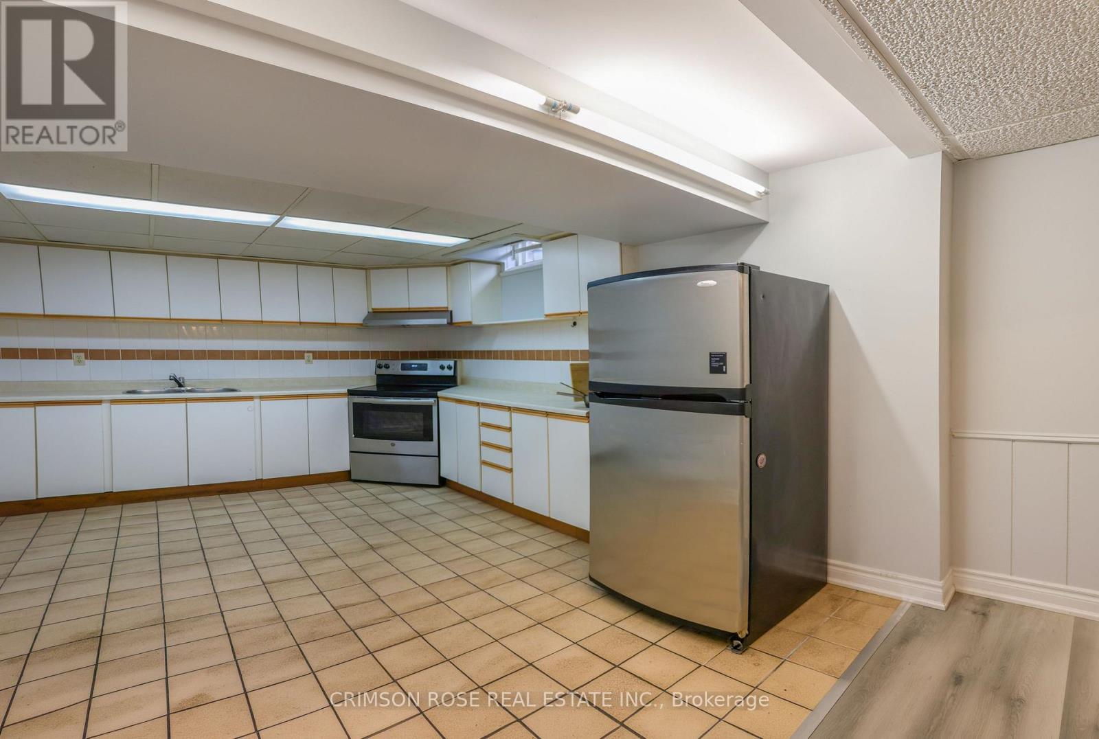 2065 Madden Boulevard, Oakville, Ontario  L6H 3N9 - Photo 4 - W13107894