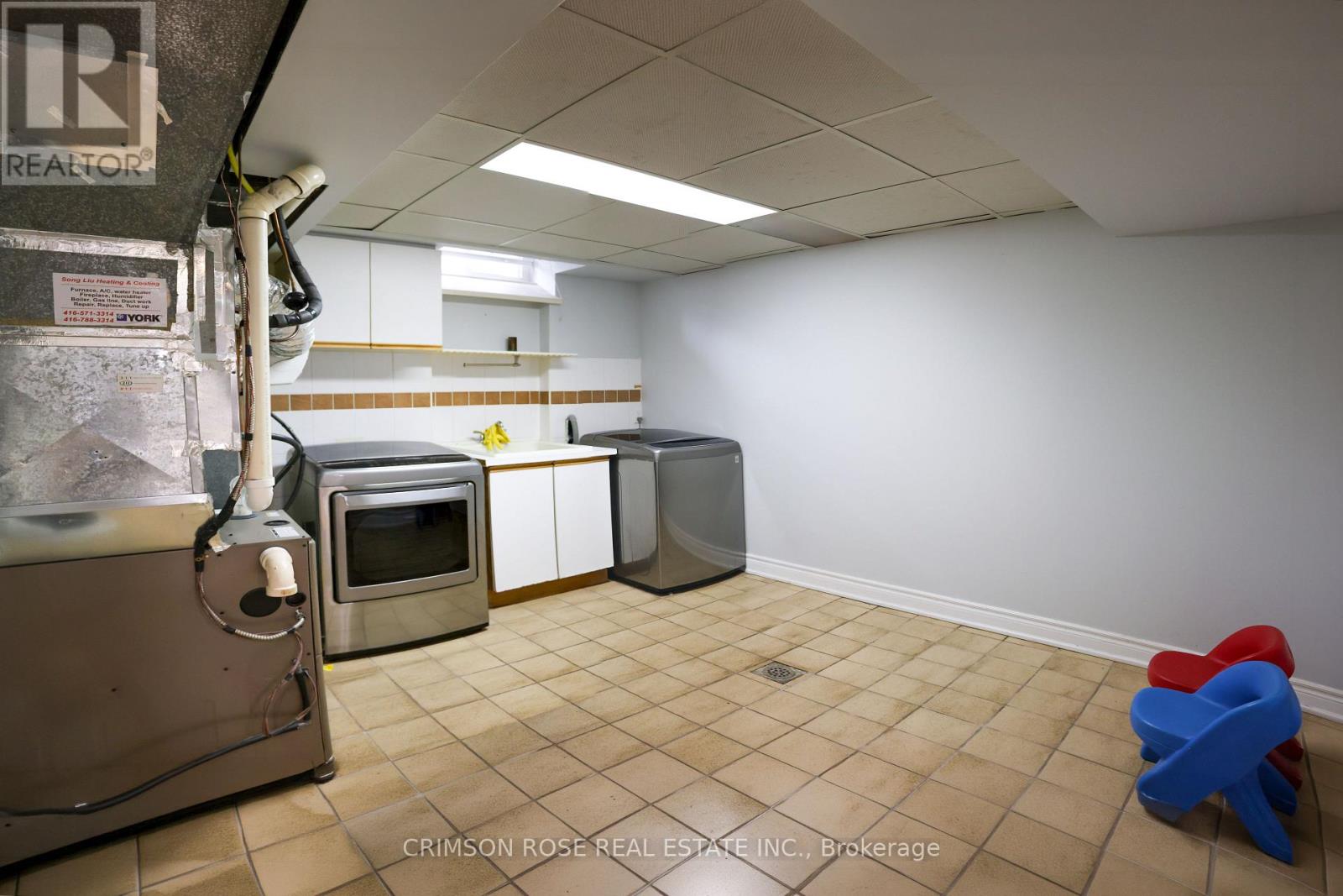 2065 Madden Boulevard, Oakville, Ontario  L6H 3N9 - Photo 8 - W13107894