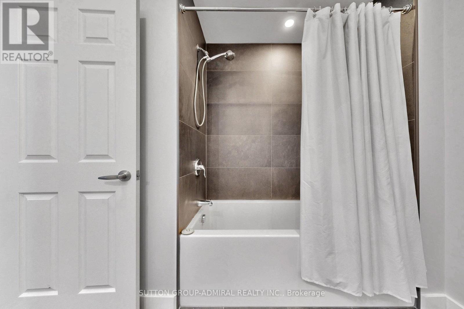 14 Windham Crescent, Clarington, Ontario  L1E 1Y7 - Photo 34 - E13107912