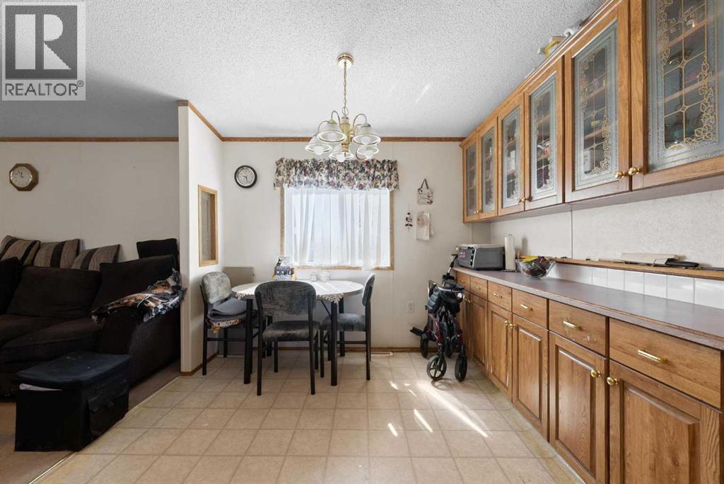 4932 47 Street, Hardisty, Alberta  T0B 1V0 - Photo 5 - A2309811