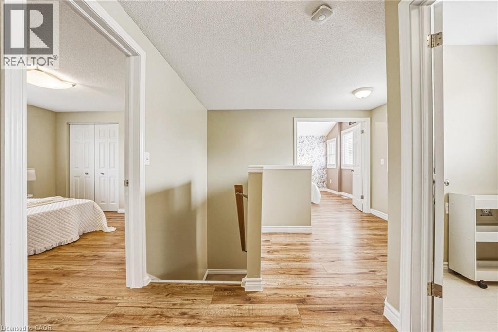 40 Merlene Court, Cambridge, Ontario  N3C 4G1 - Photo 12 - 40826058