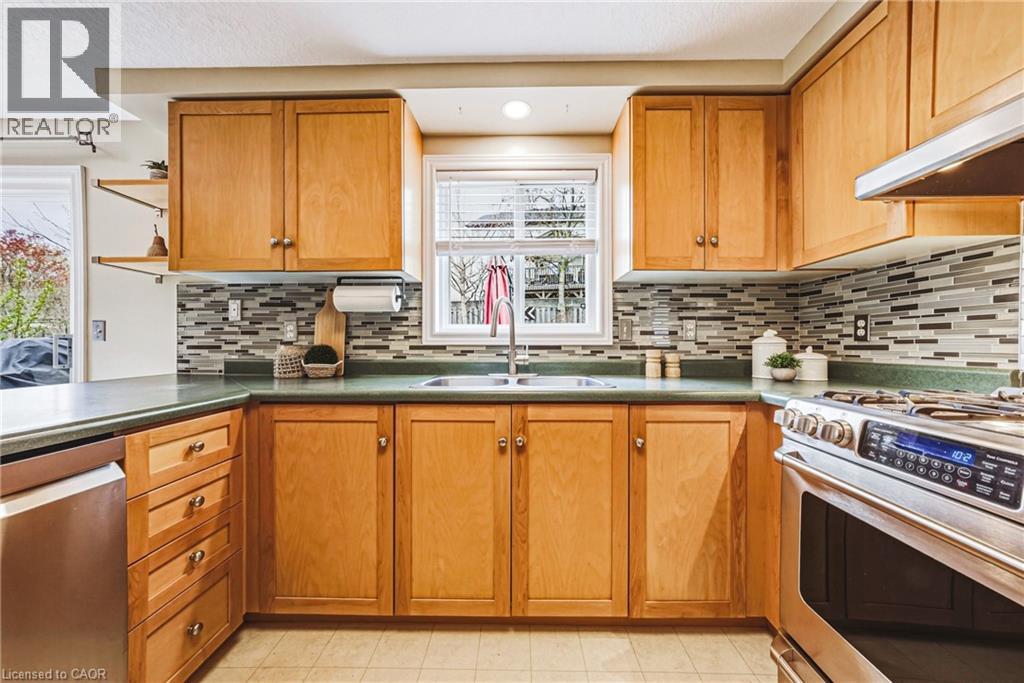 40 Merlene Court, Cambridge, Ontario  N3C 4G1 - Photo 8 - 40826058