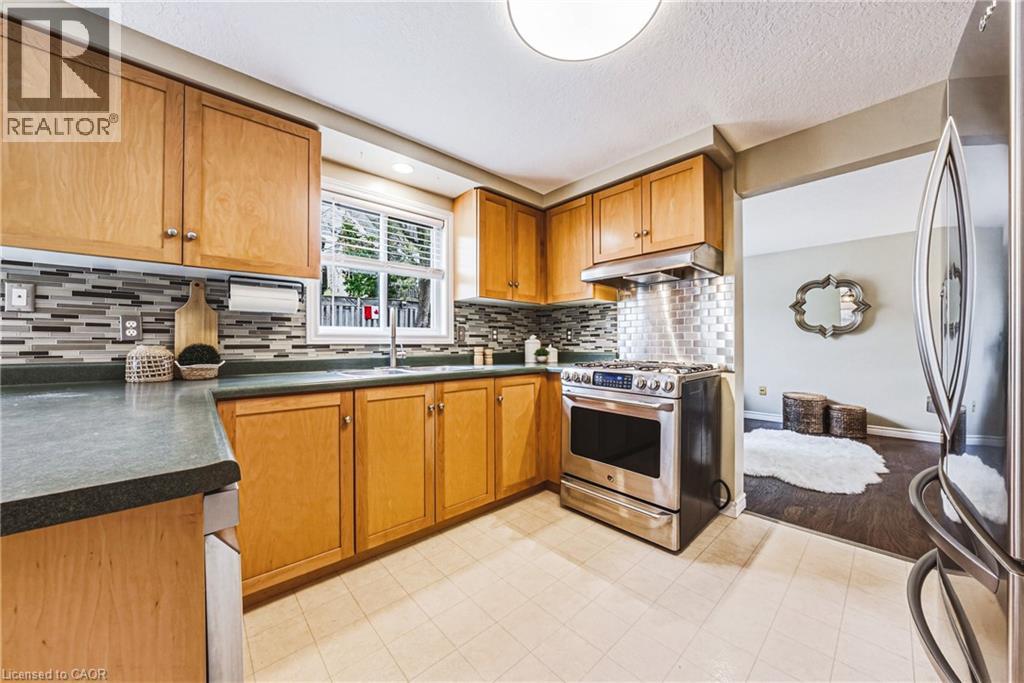 40 Merlene Court, Cambridge, Ontario  N3C 4G1 - Photo 7 - 40826058