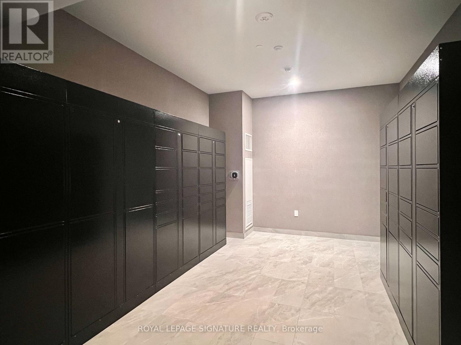 1609 - 1 Quarrington Lane, Toronto, Ontario  M3C 0S4 - Photo 32 - C13107934