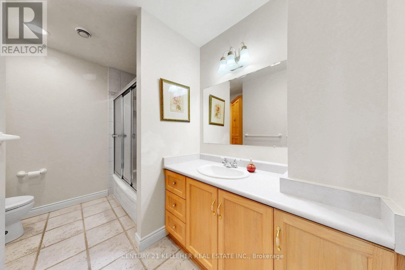 6251 Atherly Crescent, Mississauga, Ontario  L5N 2J1 - Photo 17 - W13107926