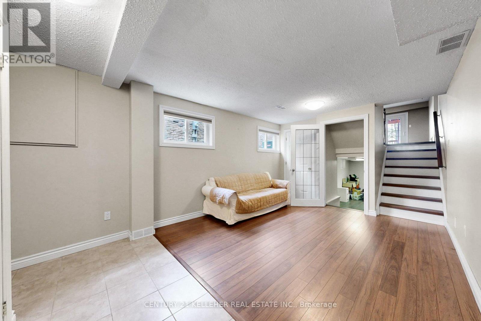 6251 Atherly Crescent, Mississauga, Ontario  L5N 2J1 - Photo 31 - W13107926
