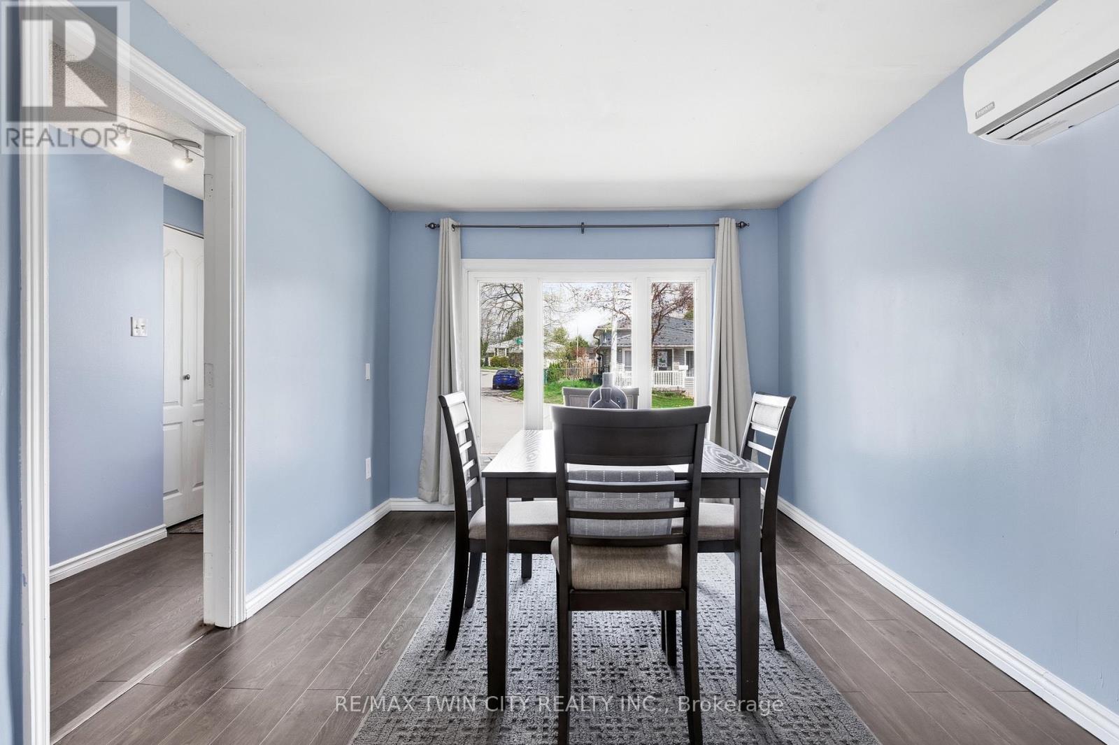519 Pinetree Crescent, Cambridge, Ontario  N3H 4X4 - Photo 6 - X13107922