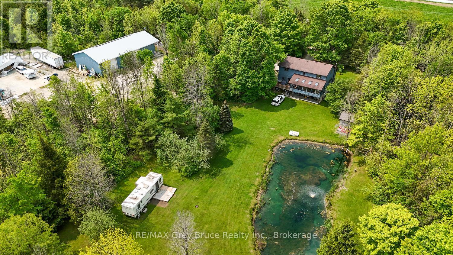 1033 Bruce Road 9, South Bruce Peninsula, Ontario  N0H 2T0 - Photo 25 - X12749326