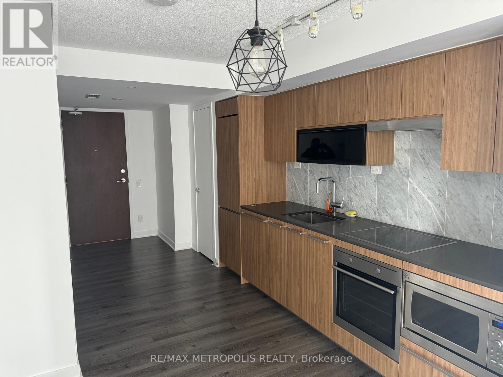 602 - 80 Queens Wharf Road, Toronto, Ontario  M5V 0J3 - Photo 13 - C13107738