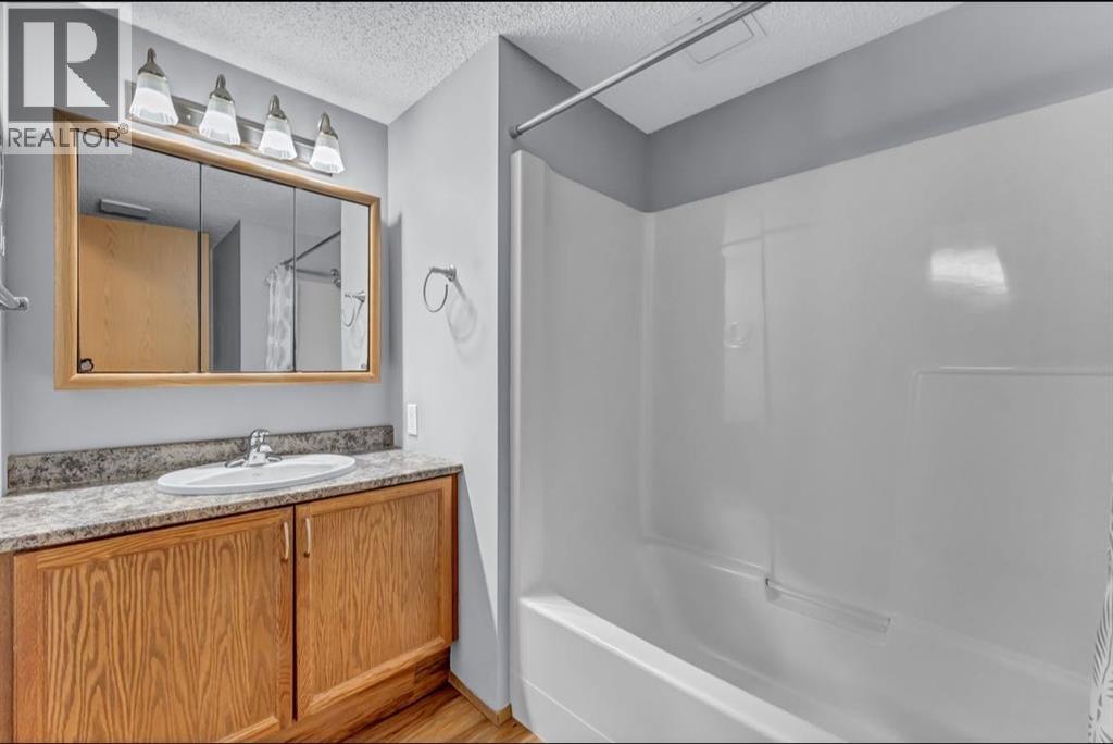127, 1480 Southveiw Drive SE, Medicine Hat, Alberta  T1B 3Z3 - Photo 18 - A2303400