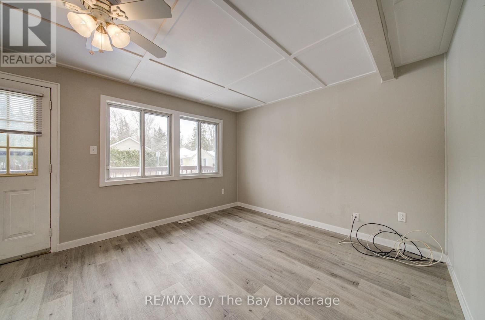 50 Balsam Street, Tiny, Ontario  L0L 1P1 - Photo 13 - S13107946