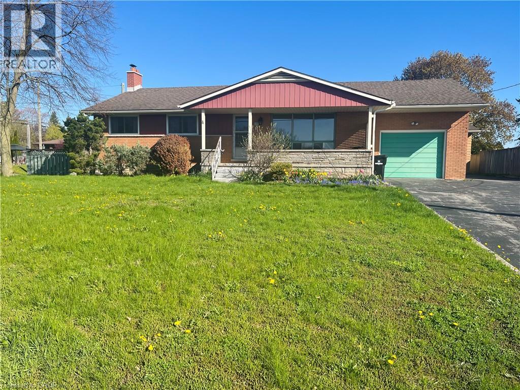 157 Schweitzer Street, Kitchener, Ontario  N2K 1C3 - Photo 2 - 40828048