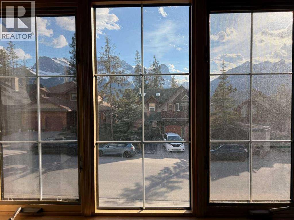 2 Terrace Place, Canmore, Alberta  T1W 2Y3 - Photo 5 - A2309821
