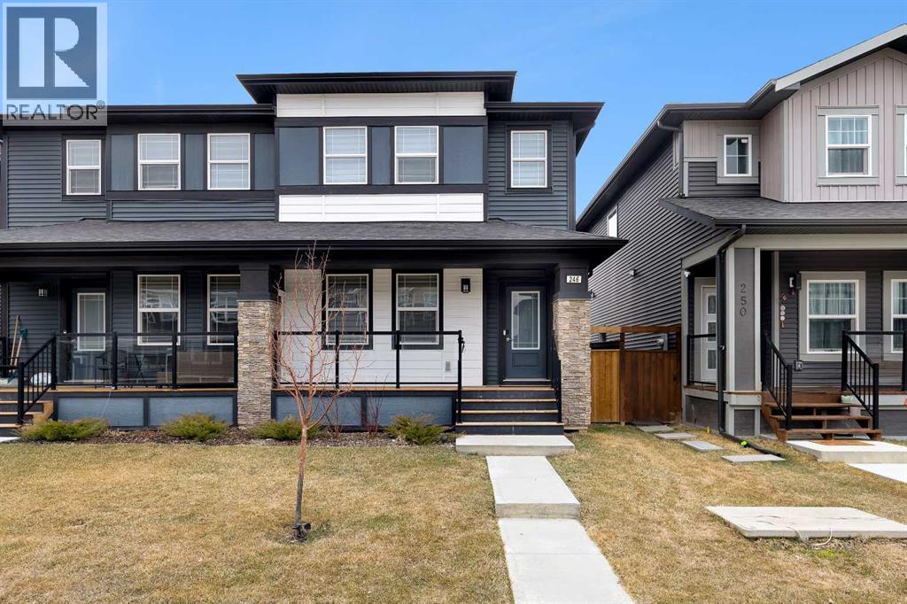 246 Midgrove Mews SW, Airdrie, Alberta  T4B 5K8 - Photo 2 - A2300657