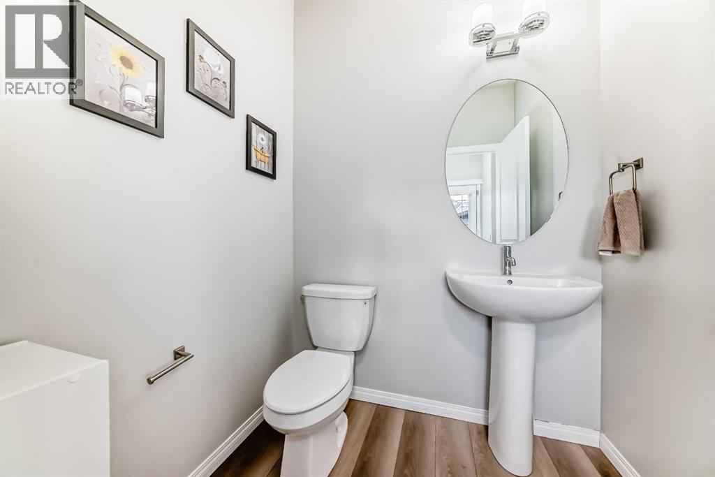 246 Midgrove Mews SW, Airdrie, Alberta  T4B 5K8 - Photo 16 - A2300657