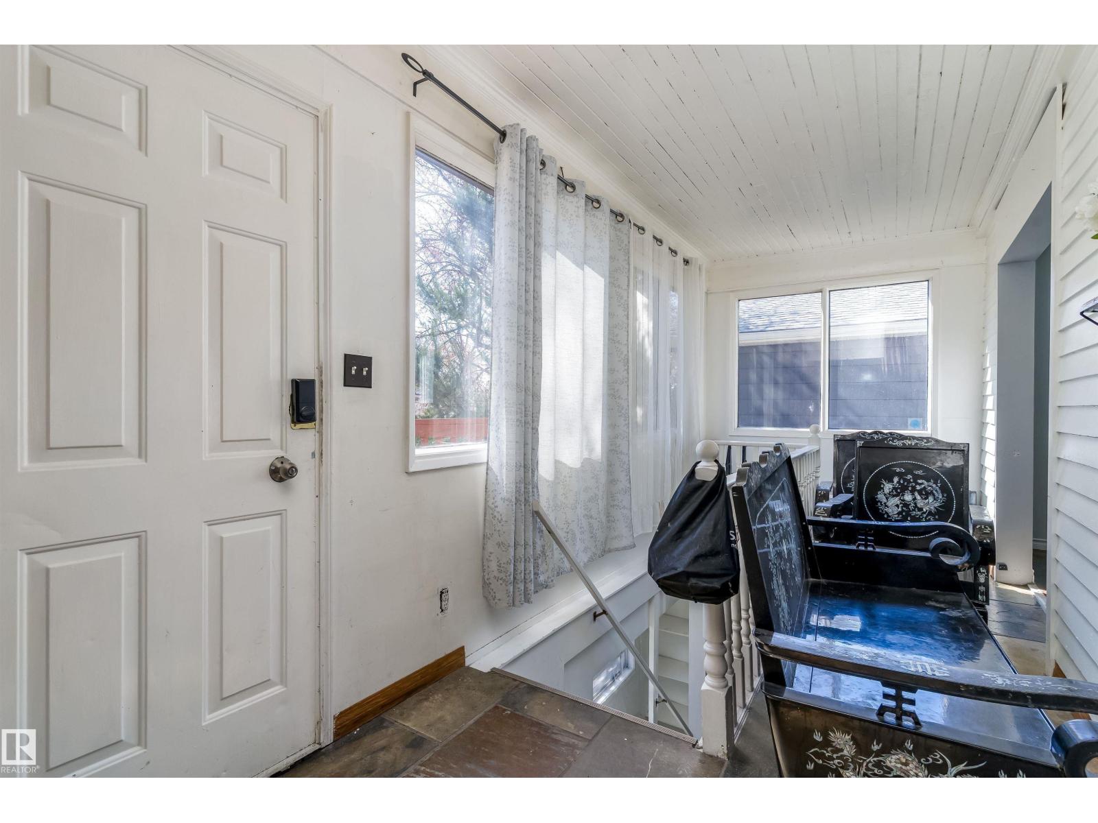 12770 117 St Nw, Edmonton, Alberta  T5E 5J5 - Photo 3 - E4486884
