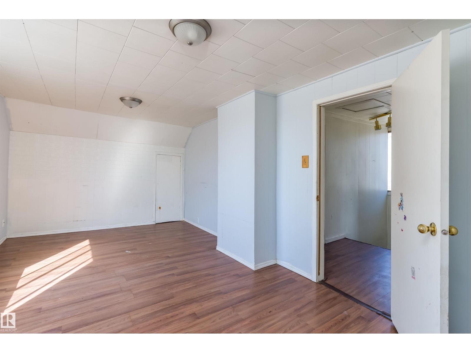 12770 117 St Nw, Edmonton, Alberta  T5E 5J5 - Photo 6 - E4486884