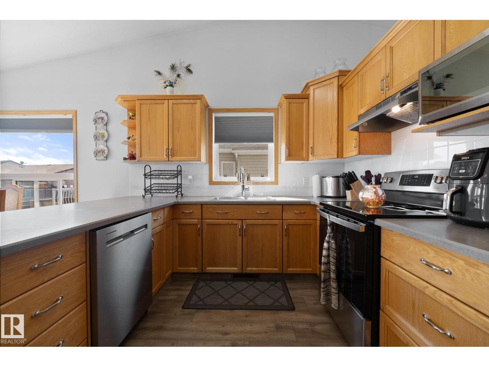 4105 75 St, Camrose, Alberta  T4V 3W4 - Photo 15 - E4486885