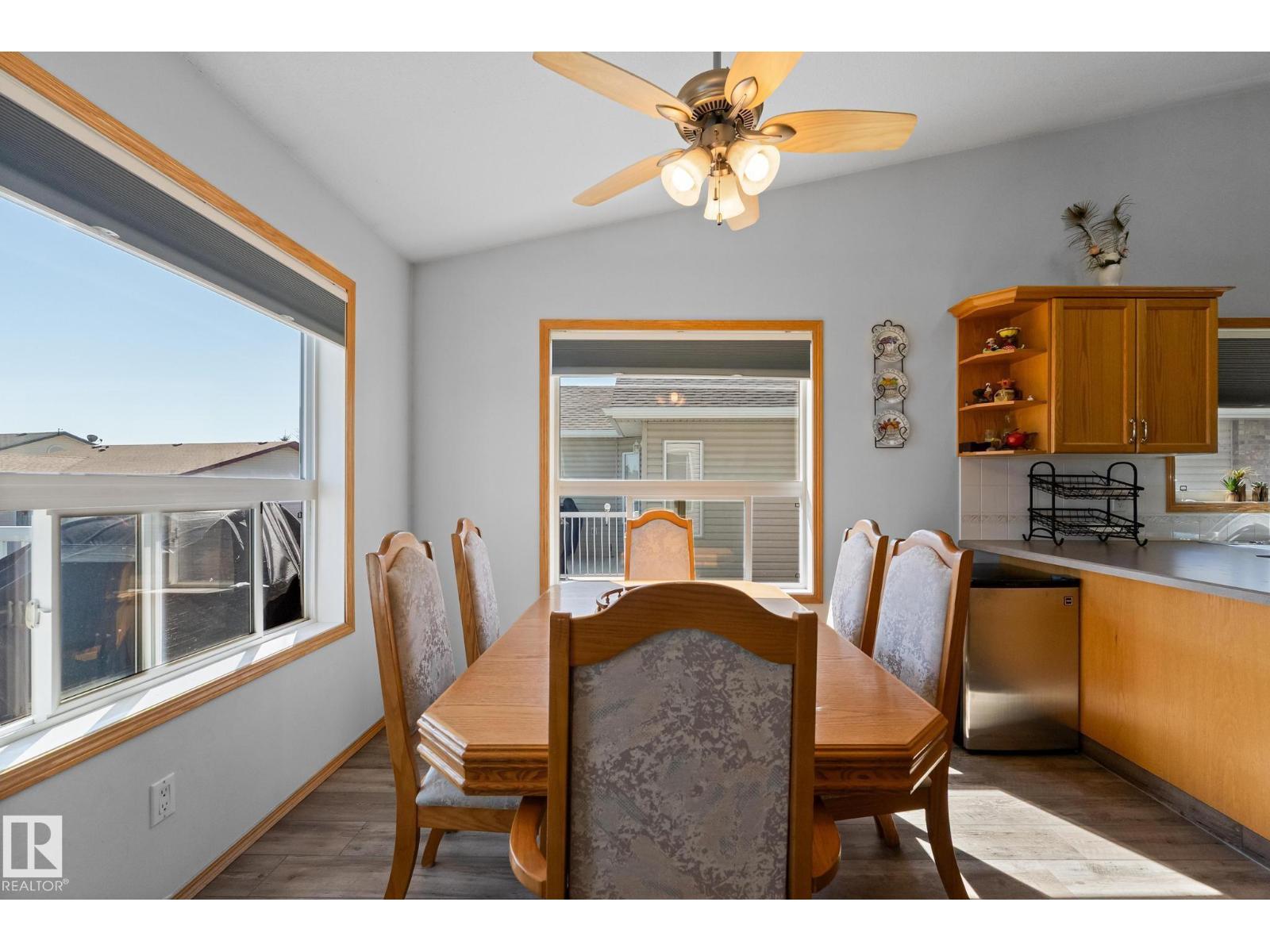 4105 75 St, Camrose, Alberta  T4V 3W4 - Photo 18 - E4486885