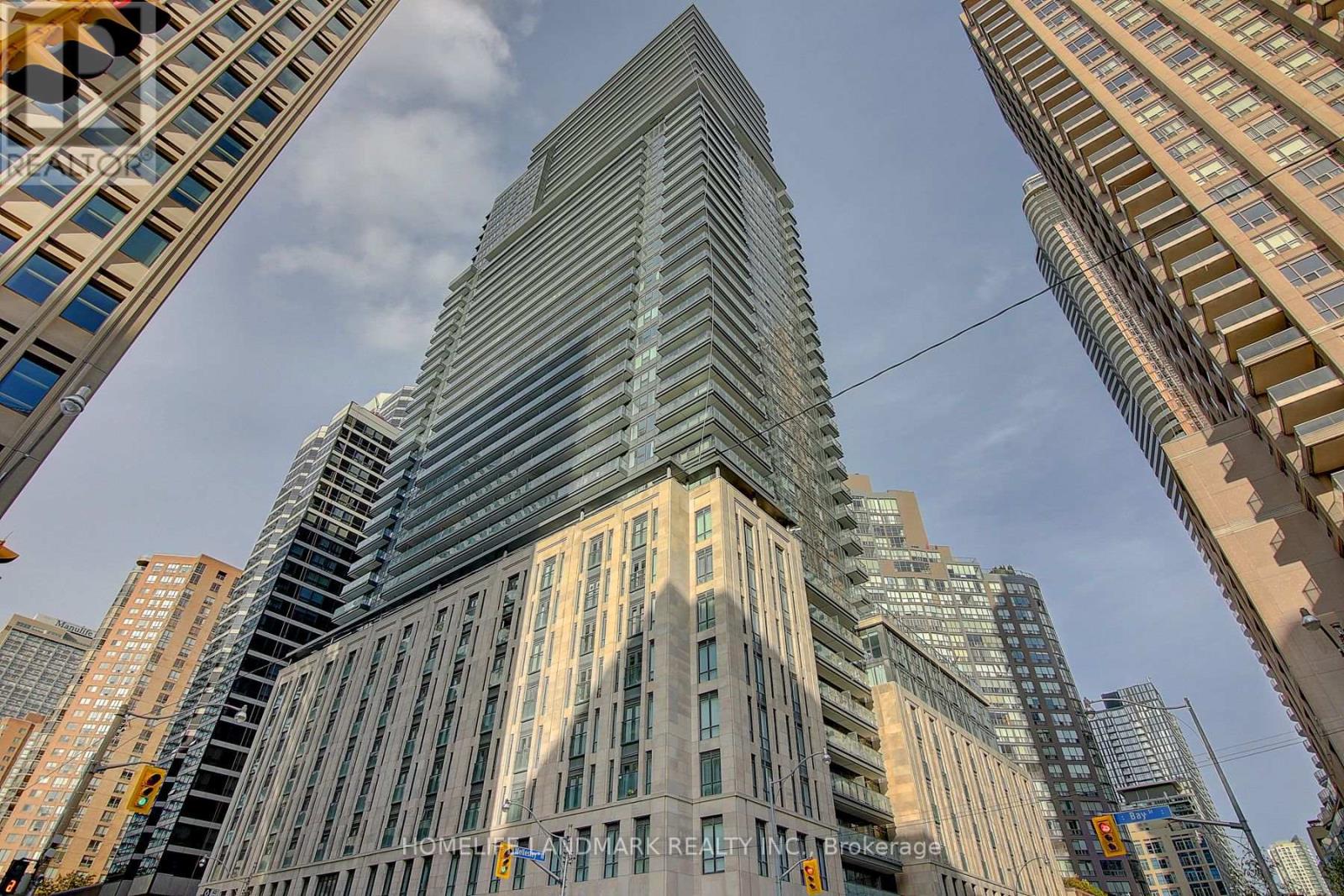 1116 - 955 BAY STREET, Toronto, Ontario