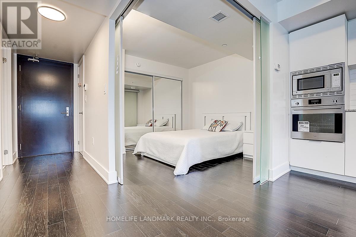 1116 - 955 Bay Street, Toronto, Ontario  M5S 0C6 - Photo 11 - C13107956