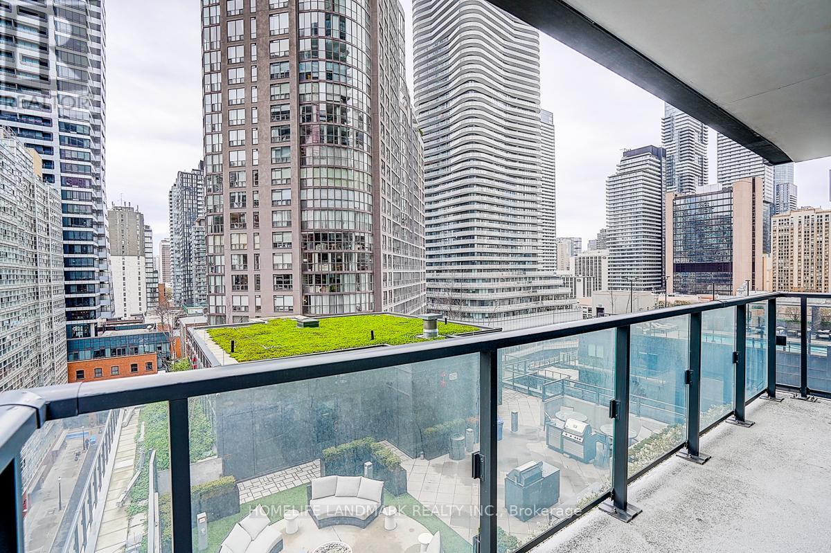 1116 - 955 Bay Street, Toronto, Ontario  M5S 0C6 - Photo 19 - C13107956