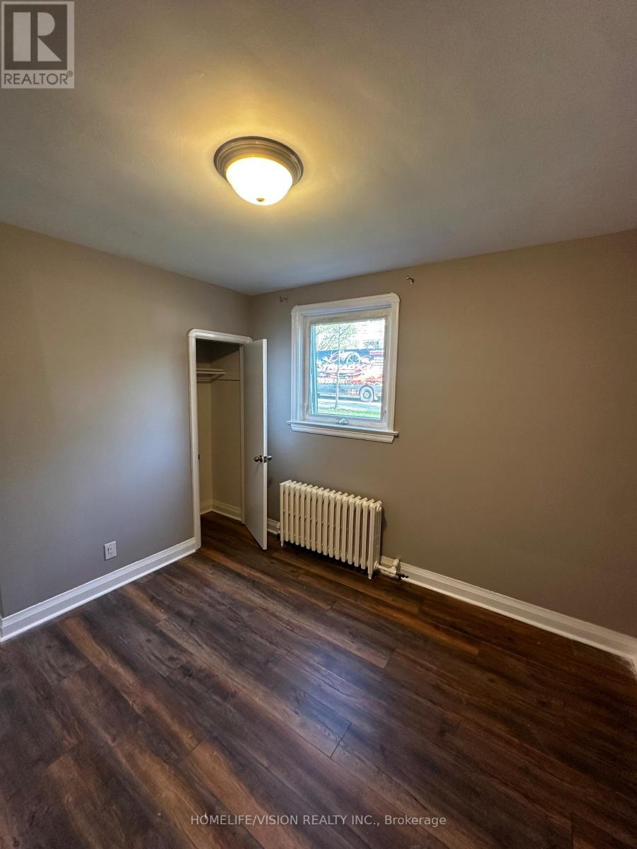 1 - 238 Glebemount Avenue, Toronto, Ontario  M4C 3V2 - Photo 10 - E13107942