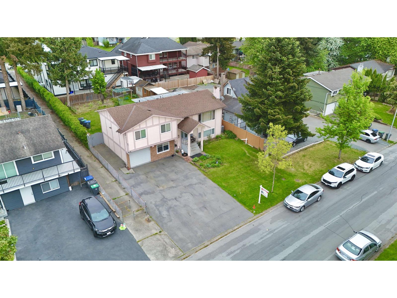 9298 Cinnamon Drive, Surrey, British Columbia  V3V 1V2 - Photo 35 - R3121004