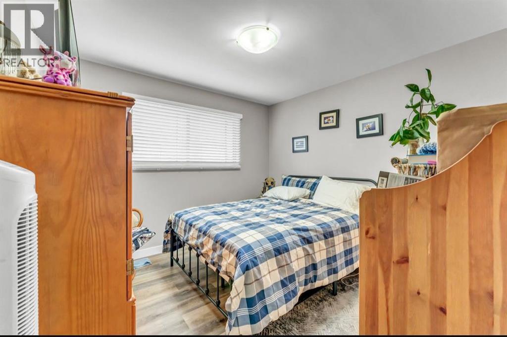 1804 & #1 1804 24 Street Se, Medicine Hat, Alberta  T1A 2J1 - Photo 17 - A2309392