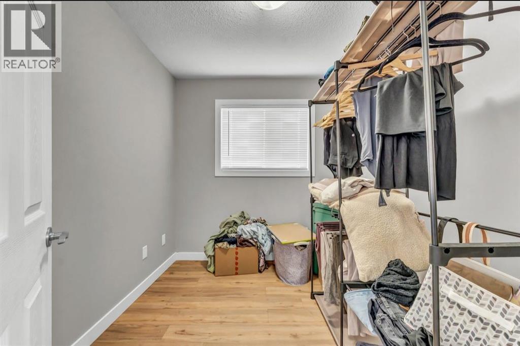 1804 & #1 1804 24 Street Se, Medicine Hat, Alberta  T1A 2J1 - Photo 41 - A2309392