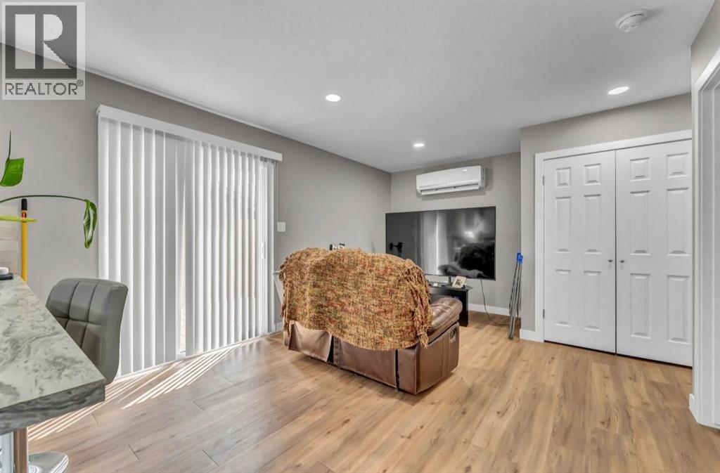 1804 & #1 1804 24 Street Se, Medicine Hat, Alberta  T1A 2J1 - Photo 35 - A2309392
