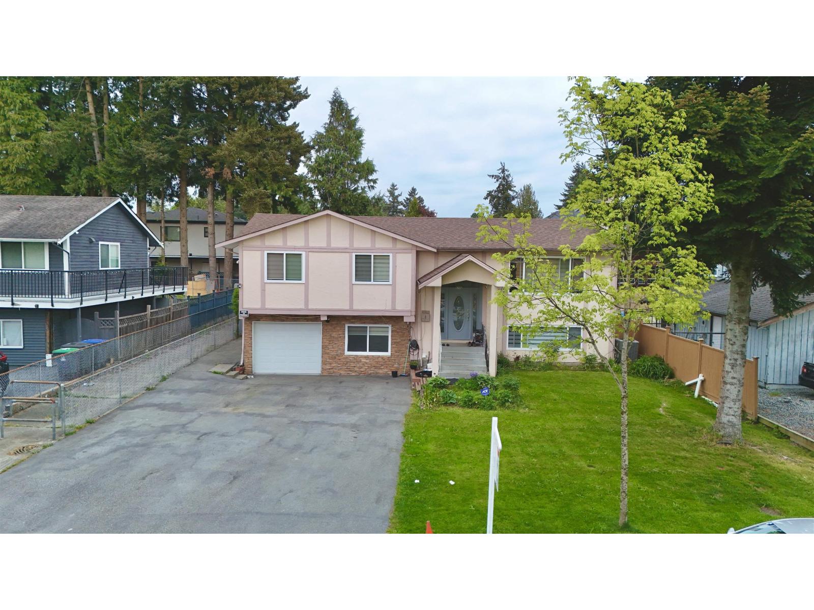 9298 CINNAMON DRIVE, Surrey, British Columbia