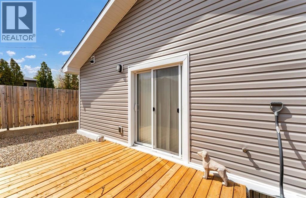 1804 & #1 1804 24 Street Se, Medicine Hat, Alberta  T1A 2J1 - Photo 30 - A2309392