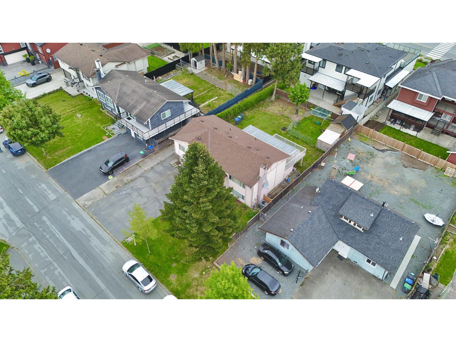 9298 Cinnamon Drive, Surrey, British Columbia  V3V 1V2 - Photo 36 - R3121004