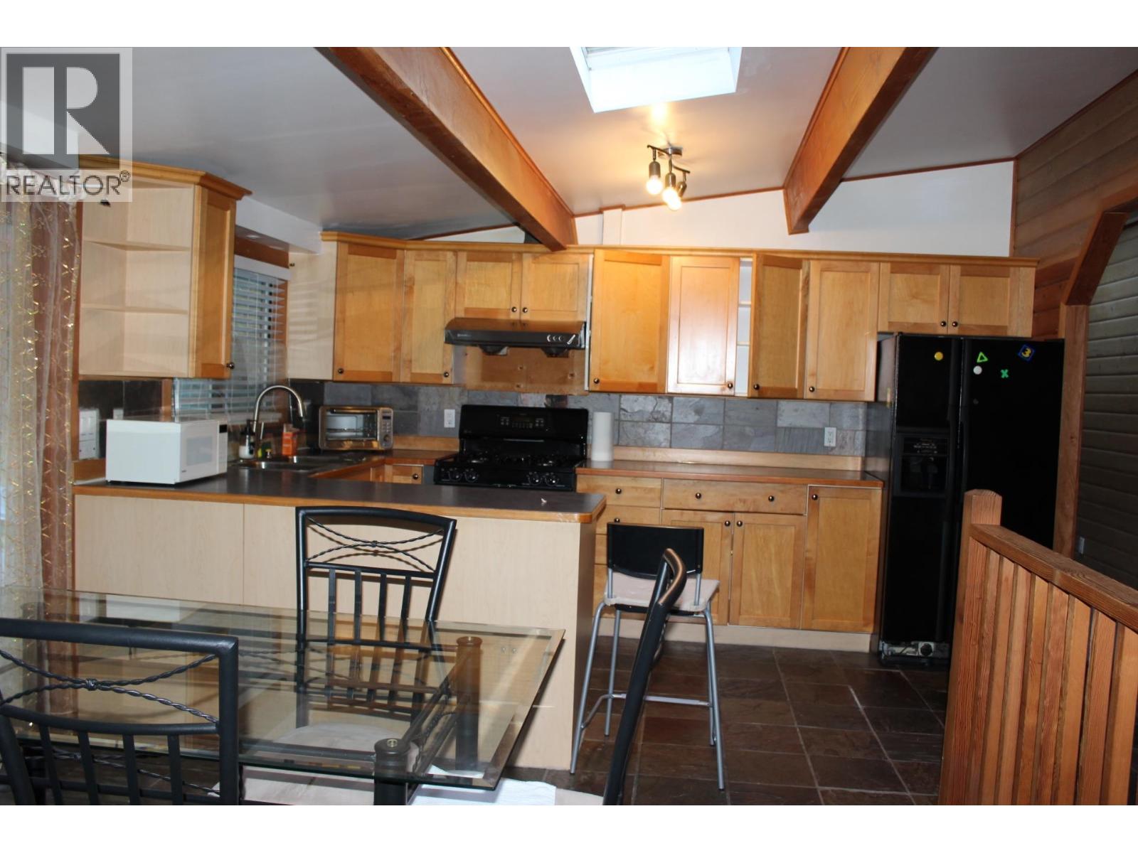 1472 Pipeline Road, Coquitlam, British Columbia  V3E 2X1 - Photo 11 - R3102509