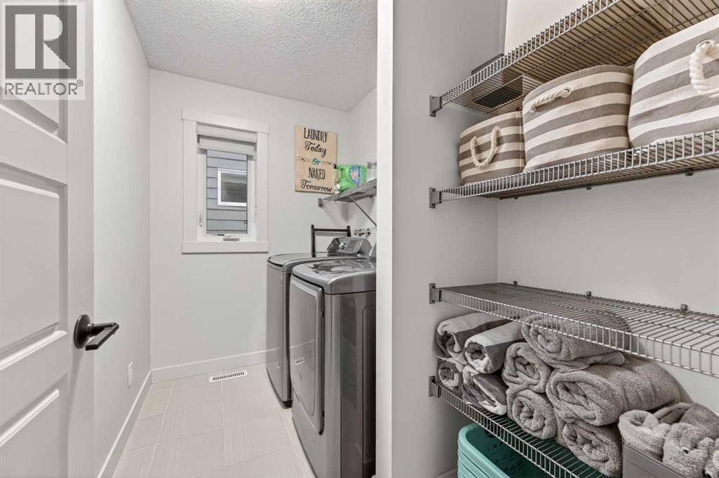 19 Cranbrook Crescent Se, Calgary, Alberta  T3M 3L5 - Photo 33 - A2307036