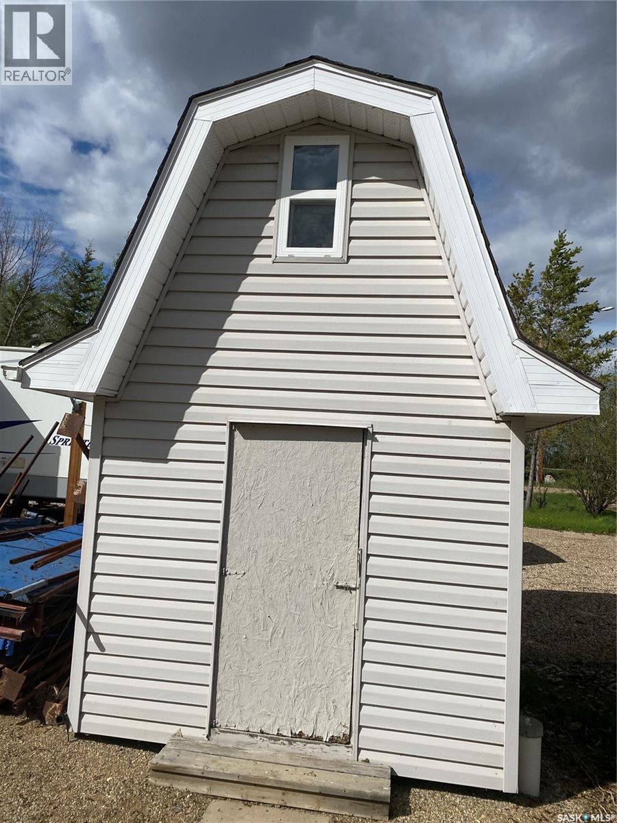 210 Travis Avenue, Fishing Lake, Saskatchewan  S0A 1Y0 - Photo 11 - SK035483