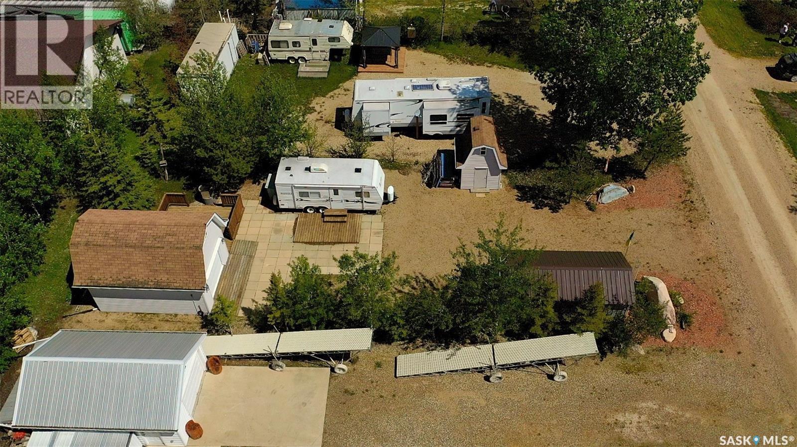 210 Travis Avenue, Fishing Lake, Saskatchewan  S0A 1Y0 - Photo 17 - SK035483
