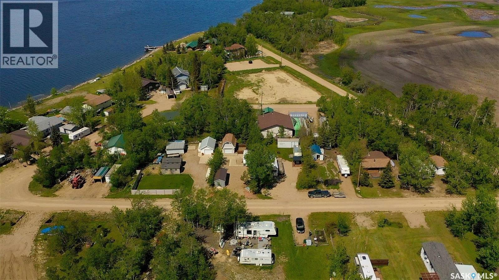 210 Travis Avenue, Fishing Lake, Saskatchewan  S0A 1Y0 - Photo 22 - SK035483