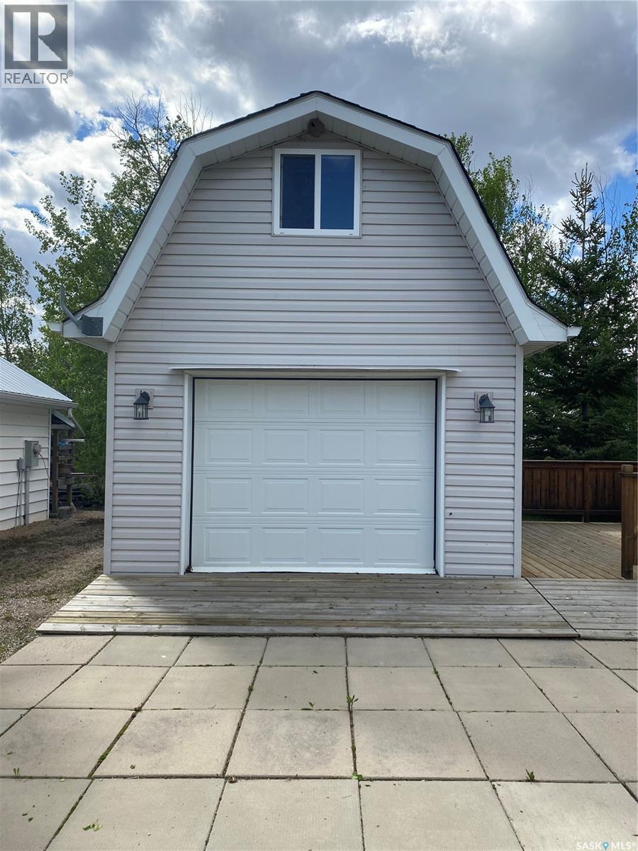 210 Travis Avenue, Fishing Lake, Saskatchewan  S0A 1Y0 - Photo 9 - SK035483