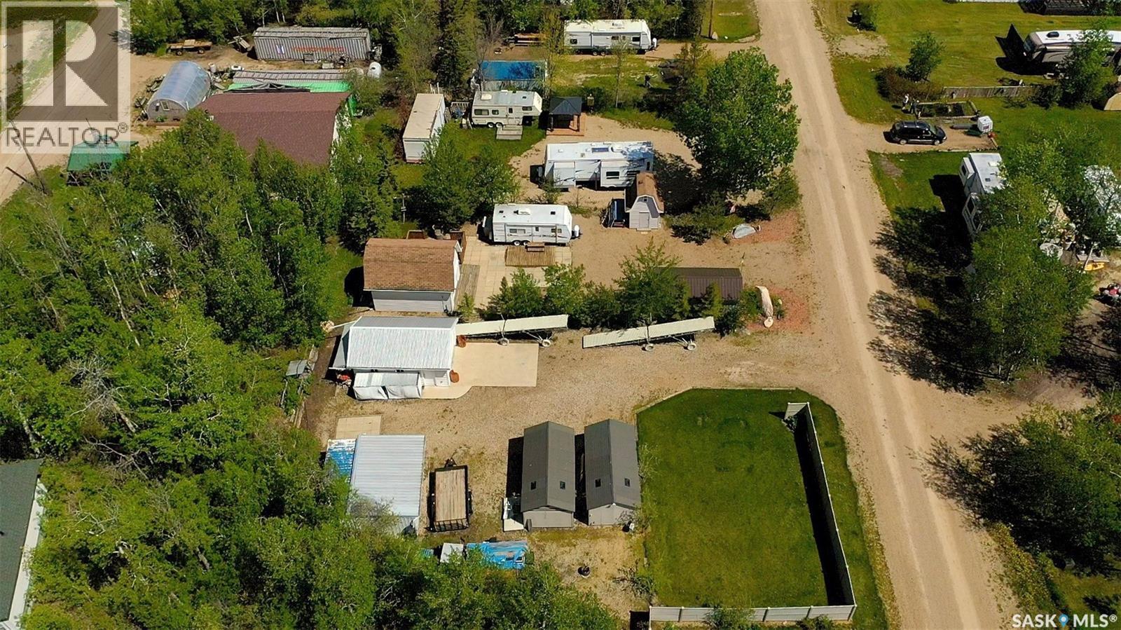 210 Travis Avenue, Fishing Lake, Saskatchewan  S0A 1Y0 - Photo 18 - SK035483