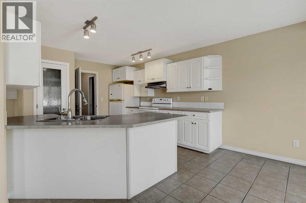 11502 81 Avenue, Grande Prairie, Alberta  T8W 2R2 - Photo 9 - A2307698