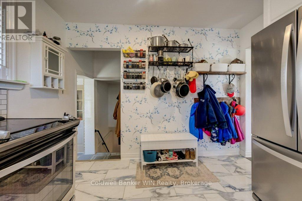 259 Birmingham Street E, Wellington North, Ontario  N0G 2L2 - Photo 12 - X13107970
